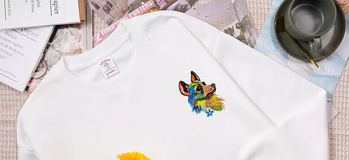 Customized Hoodies for Couples: A Perfect Gift Idea